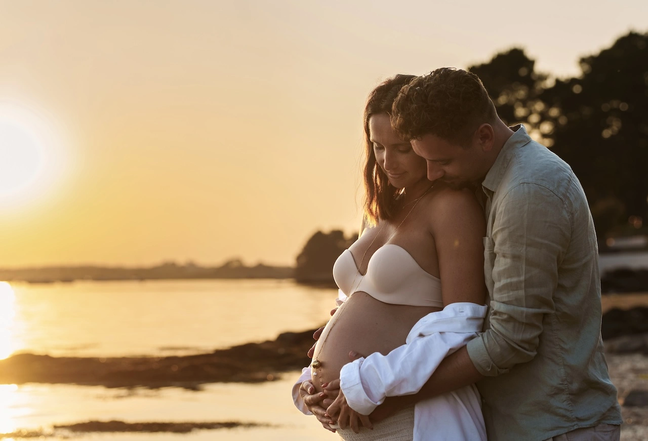 Photo bord de mer enceinte